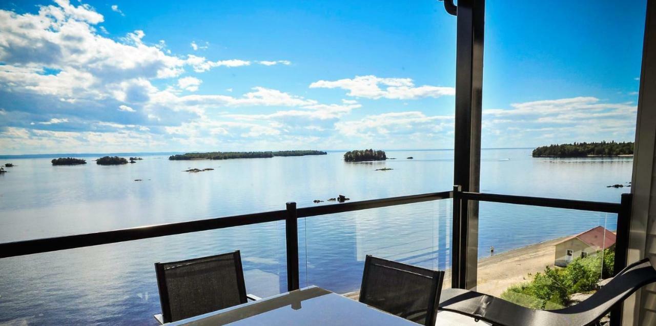 Auberge Des Iles Saint-Gédéon Buitenkant foto